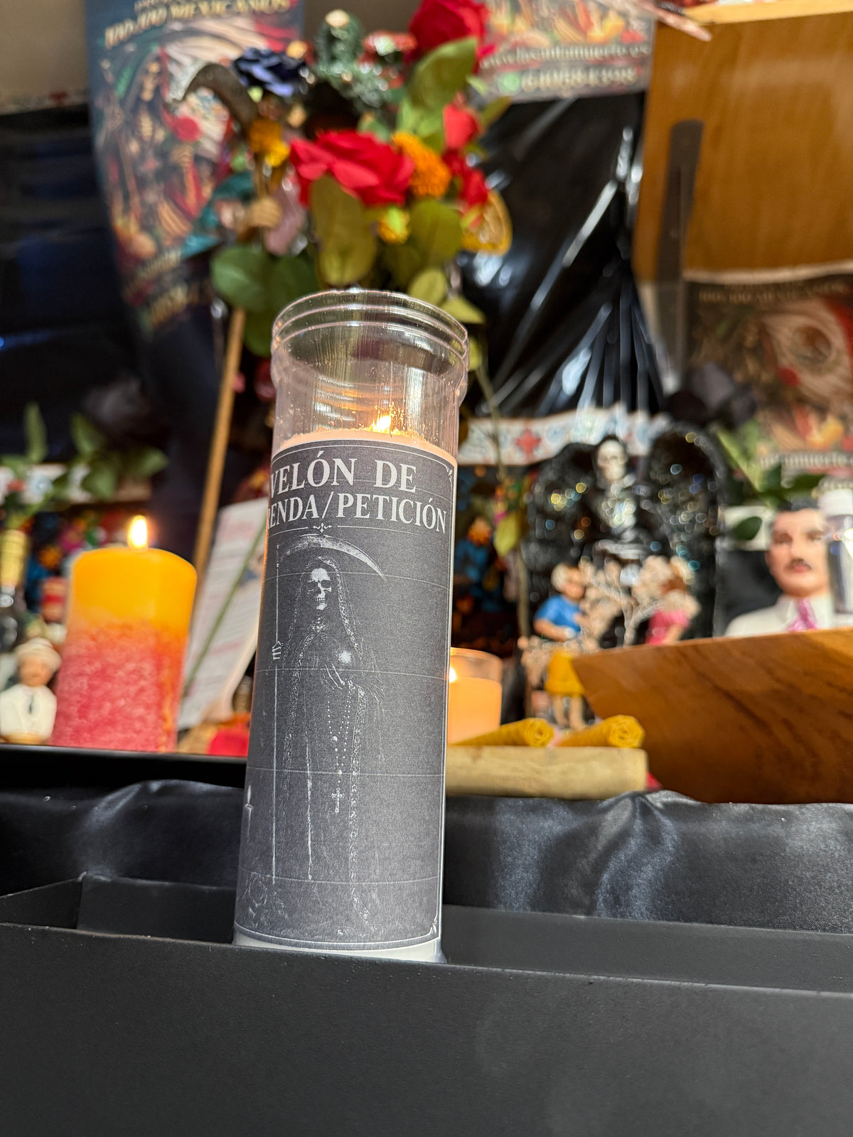 Velon ofrenda/petición a la santa muerte.