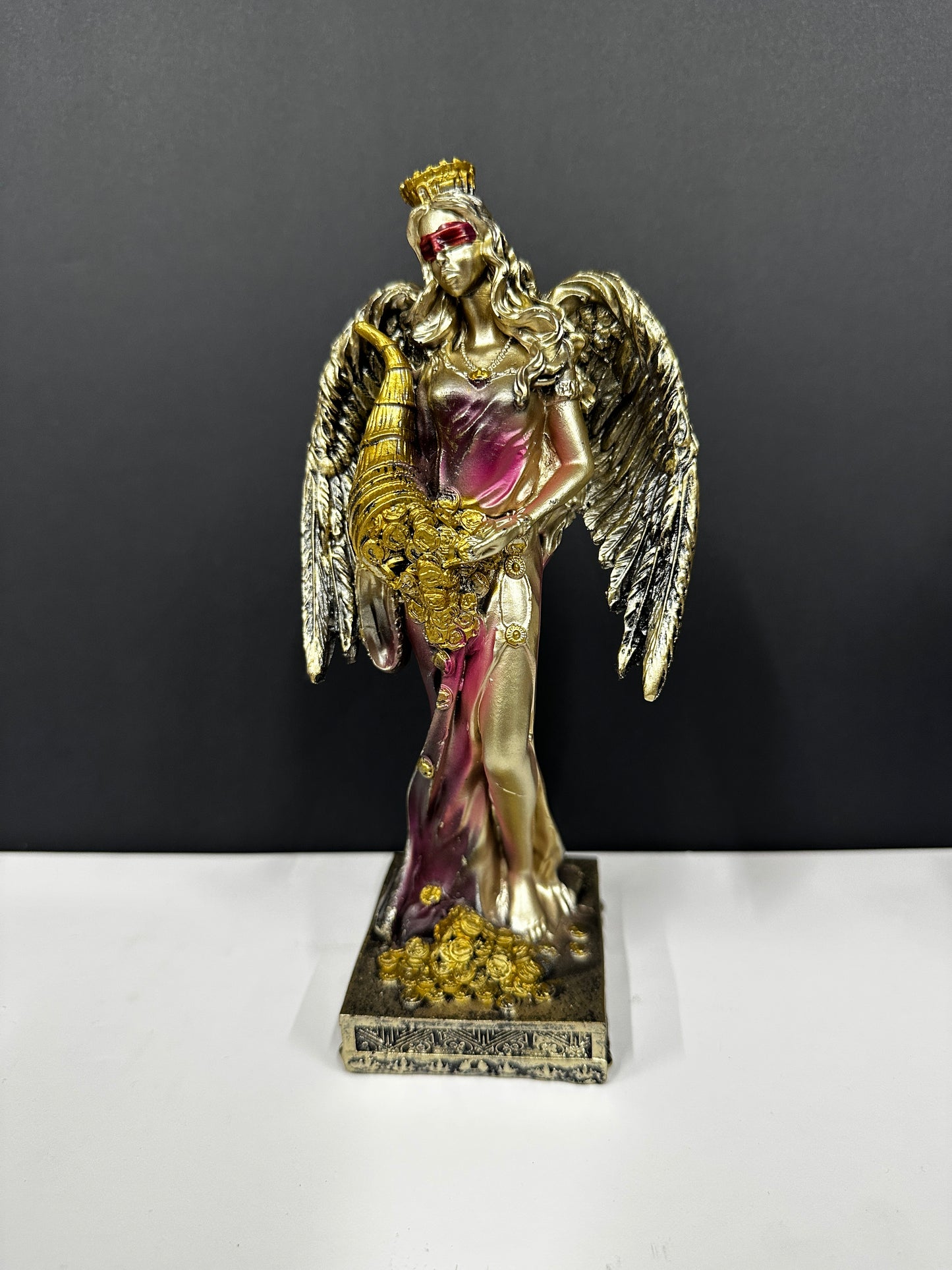 Diosa de la fortuna ( Roja ) 20 centímetros